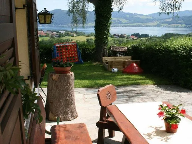 ゲストハウス Seeblick Attersee