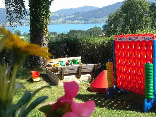 Seeblick ゲストハウス 2*